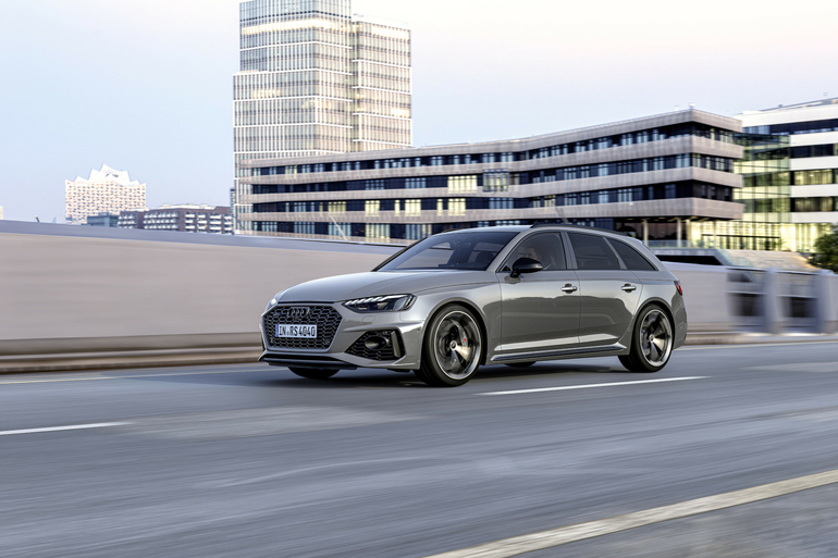 RS 4 und RS 5: Audi legt neue competition-Pakete auf