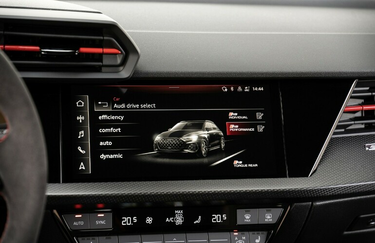 mid Soest - Sieben Fahrmodi stehen über Audi drive select zur Wahl. Audi