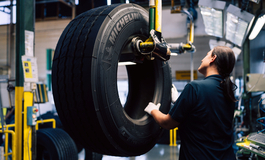 100 Jahre Reifen-Runderneuerung bei Michelin