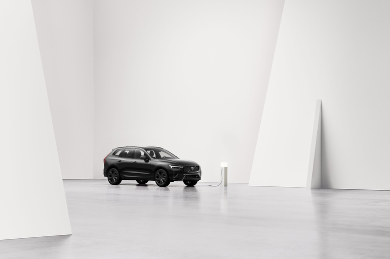 Volvo XC60 in eleganter Black Edition