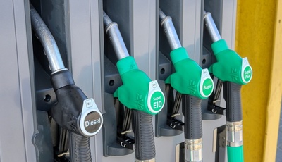 Kraftstoffpreise weiterhin leicht rcklufig