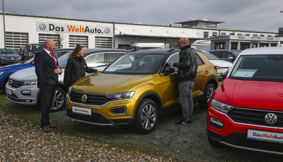 Gebrauchtwagenmarkt  - Preise zum Jahresende stabil 