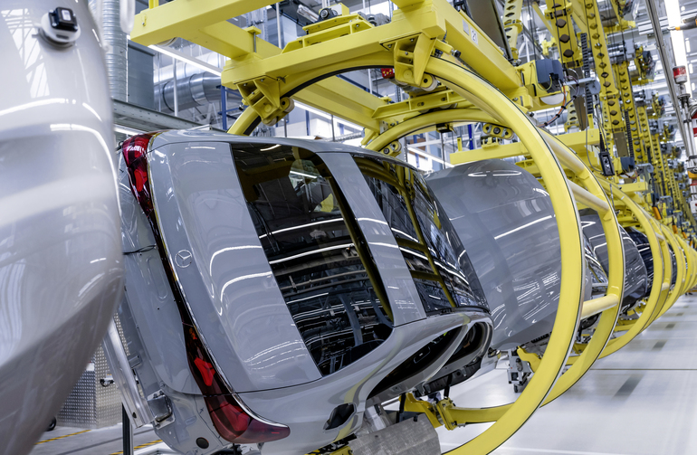 Pkw-Produktion in Deutschland  - Nur E-Autos im Plus 