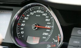 Studie zum Real-Tempo auf Autobahnen  - Die meisten fahren Richtgeschwindigkeit 