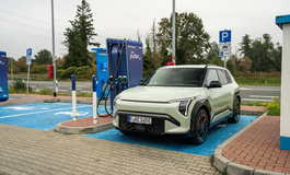 Umfrage zu E-Autos - Mehrheit der Deutschen lehnt E-Auto-Kauf noch ab