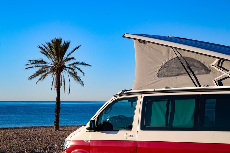 Entspannt verreisen: So gelingt eine stressfreie Urlaubsfahrt